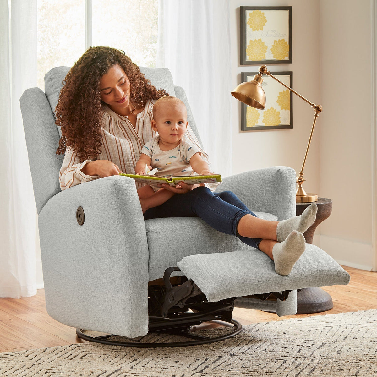 Best Chairs Heatherly Glider Recliner