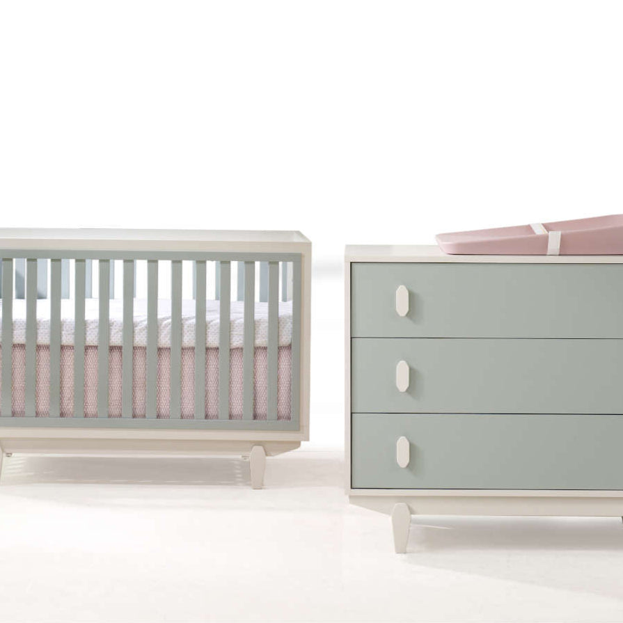 Tulip Tate Collection Classic Crib + 3-Drawer Dresser Set